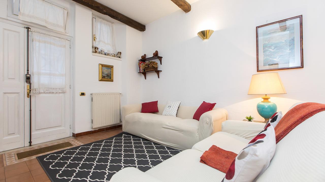 Rental In Rome Panieri Terrace Buitenkant foto